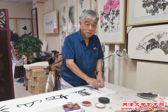 卢世宏在创作