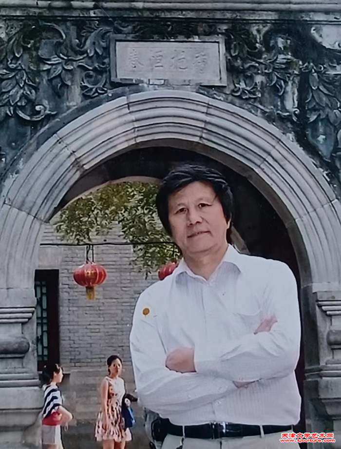 贾万庆