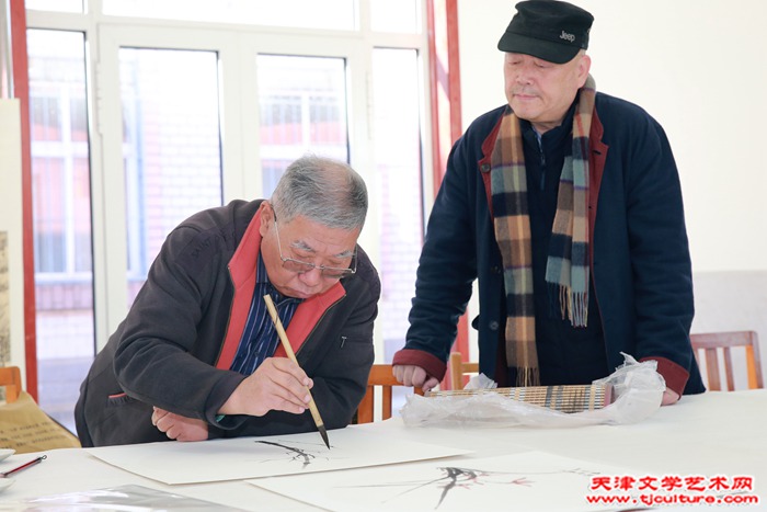 李建华 潘