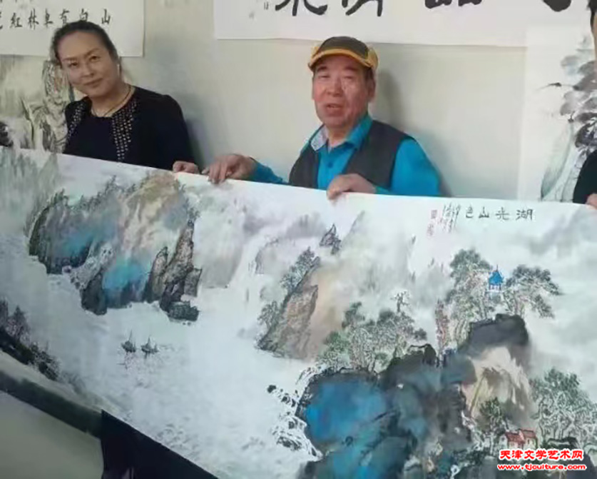 姚建国在现场
