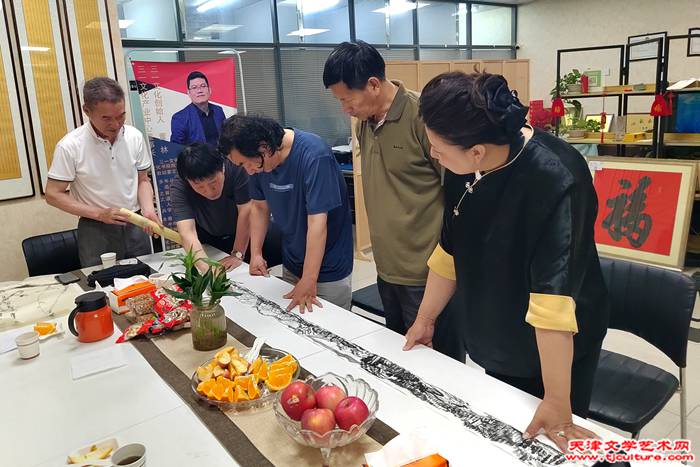 艺术说明会现场交流1