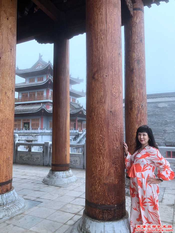 04黄雅丽参观蓟州北少林寺