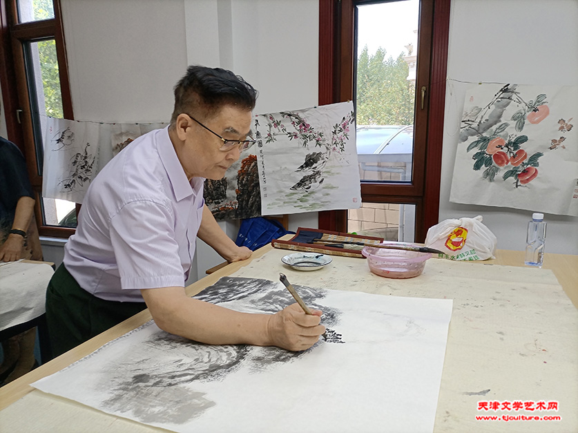 7刘土岭现场创作