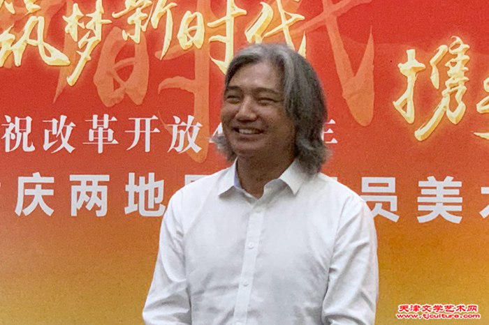 5吴为山宣布展览开幕