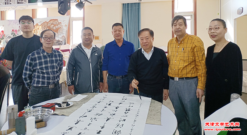 左起：陈永祥、王焕来、陈永凯、陈吉彦、王润昌、陈元龙、陈慧琴在现场