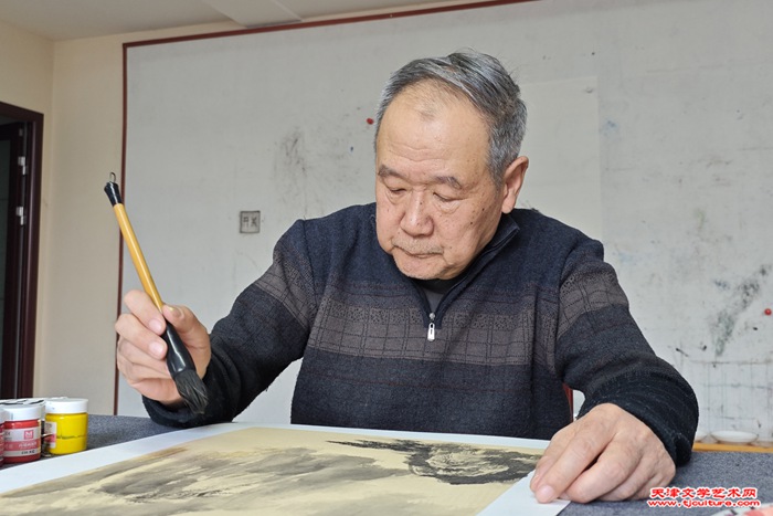 张晋