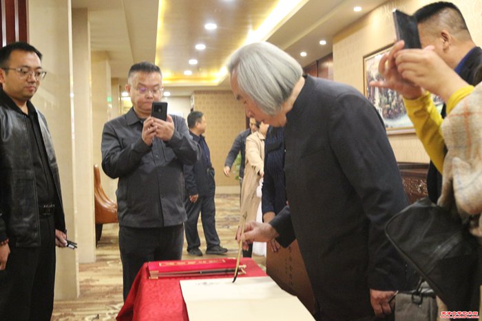 微信图片_20241020092045