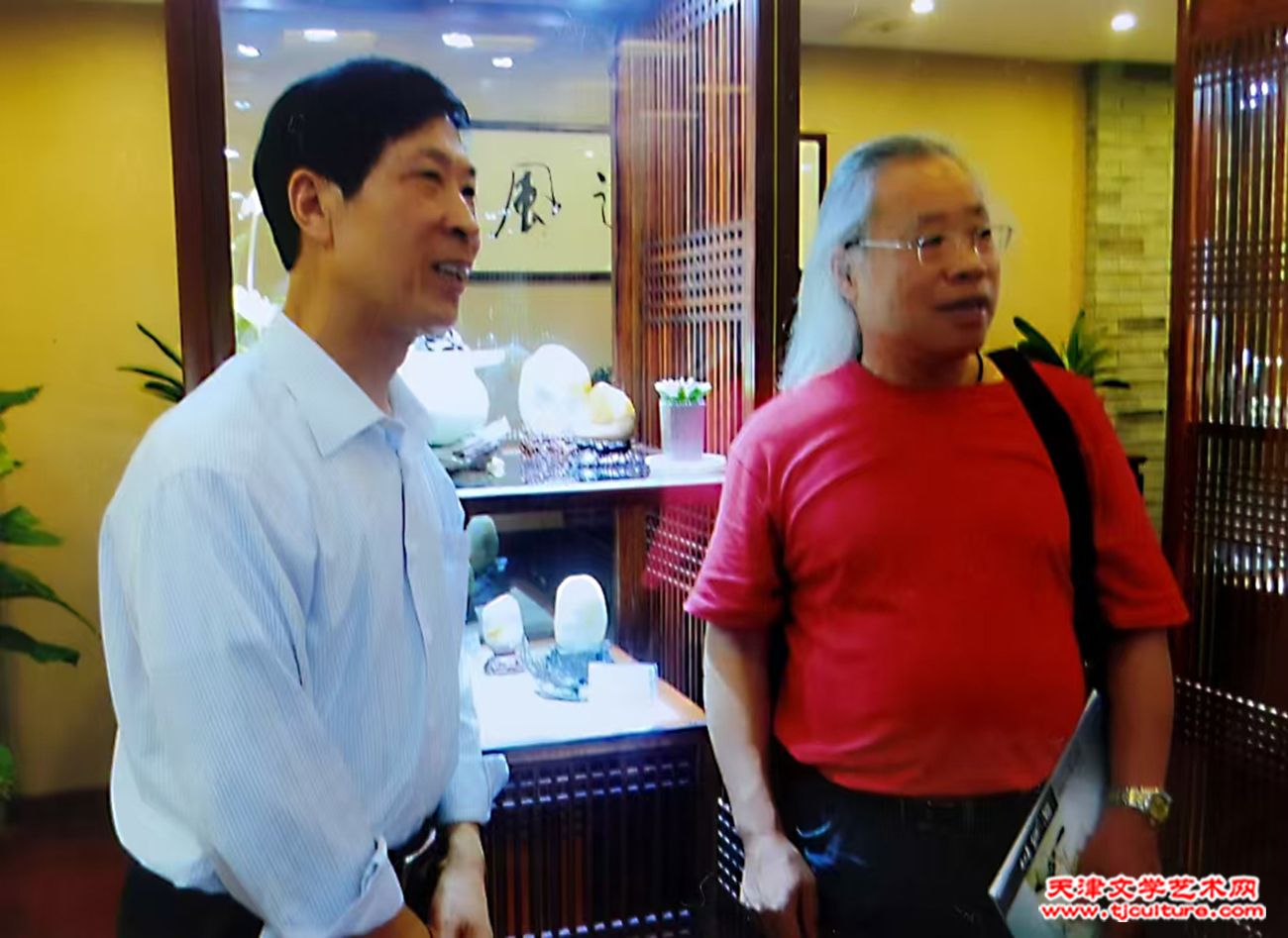 06-2  王金厚参观顾永骏大师工作室