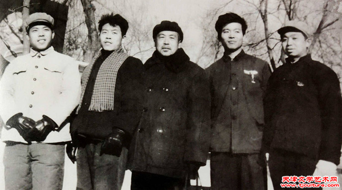 002　图二、张东才和师傅郑万岭