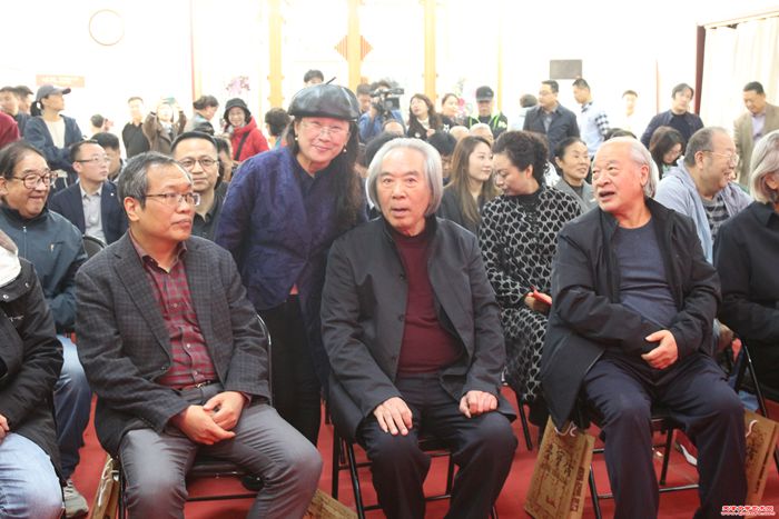 微信图片_20251019112303_431_286