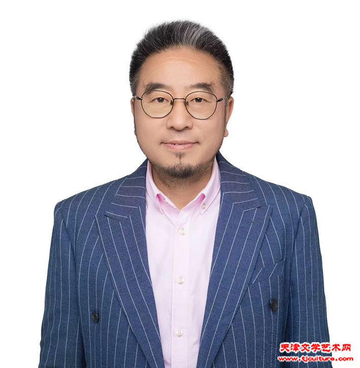 方大开近照