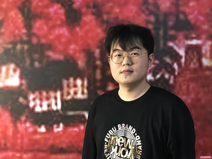 李汶霖