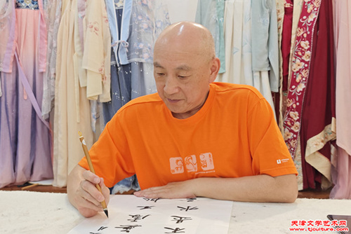 许敬