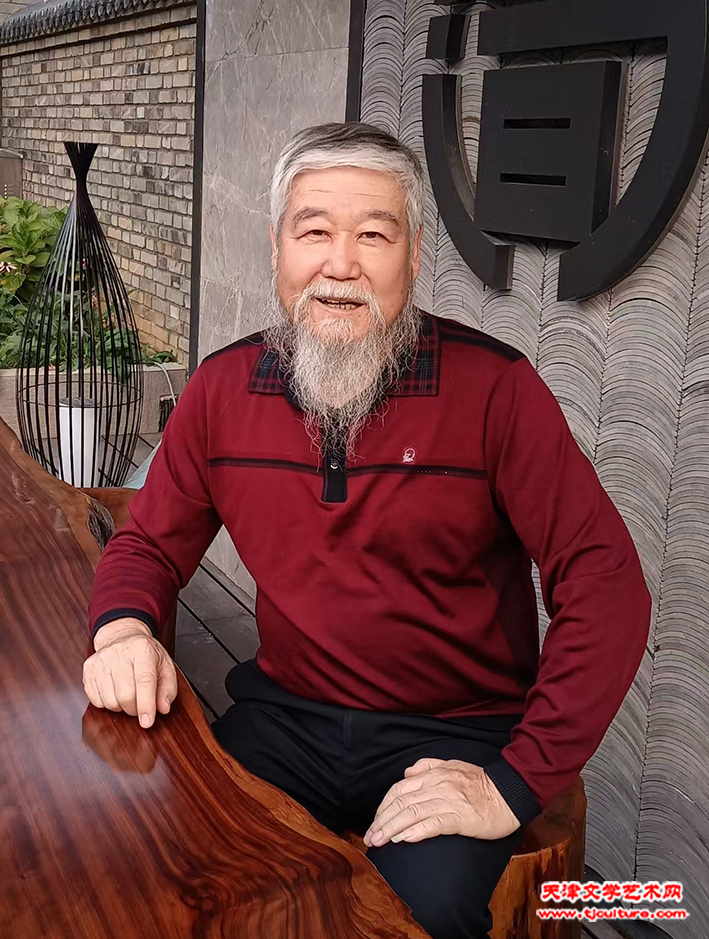 张瀛洲